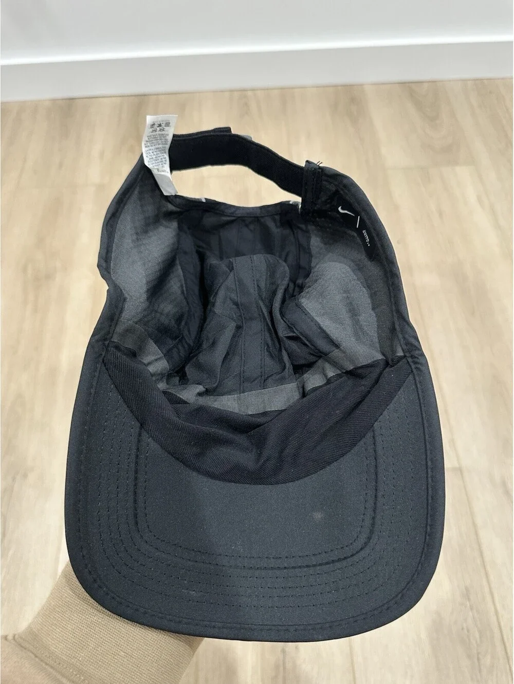 Nike 5 Panel Hat Cap Strap Back Black Neon Aerobill AW84 Lightweight Adjustable
